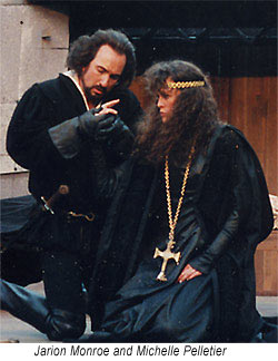 Jerion Monroe as Richard III and Michelle Pelletier as Lady Ann